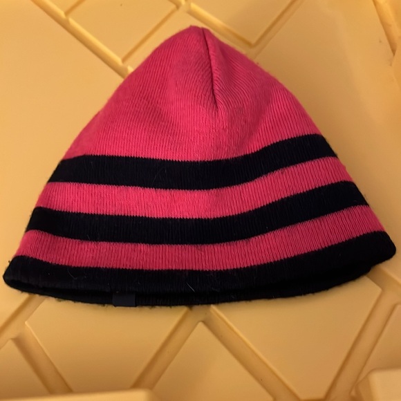 Gerry Knit Hat NWOT hot pink and black striped winter hat, reversible black gray - Picture 2 of 4